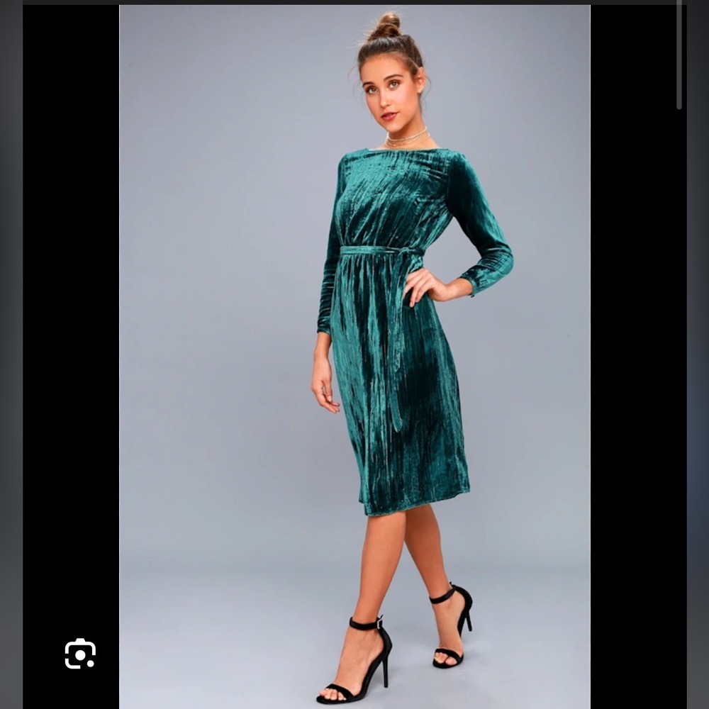 NWT BB Dakota Lennox Velvet Midi Dress Sz L
